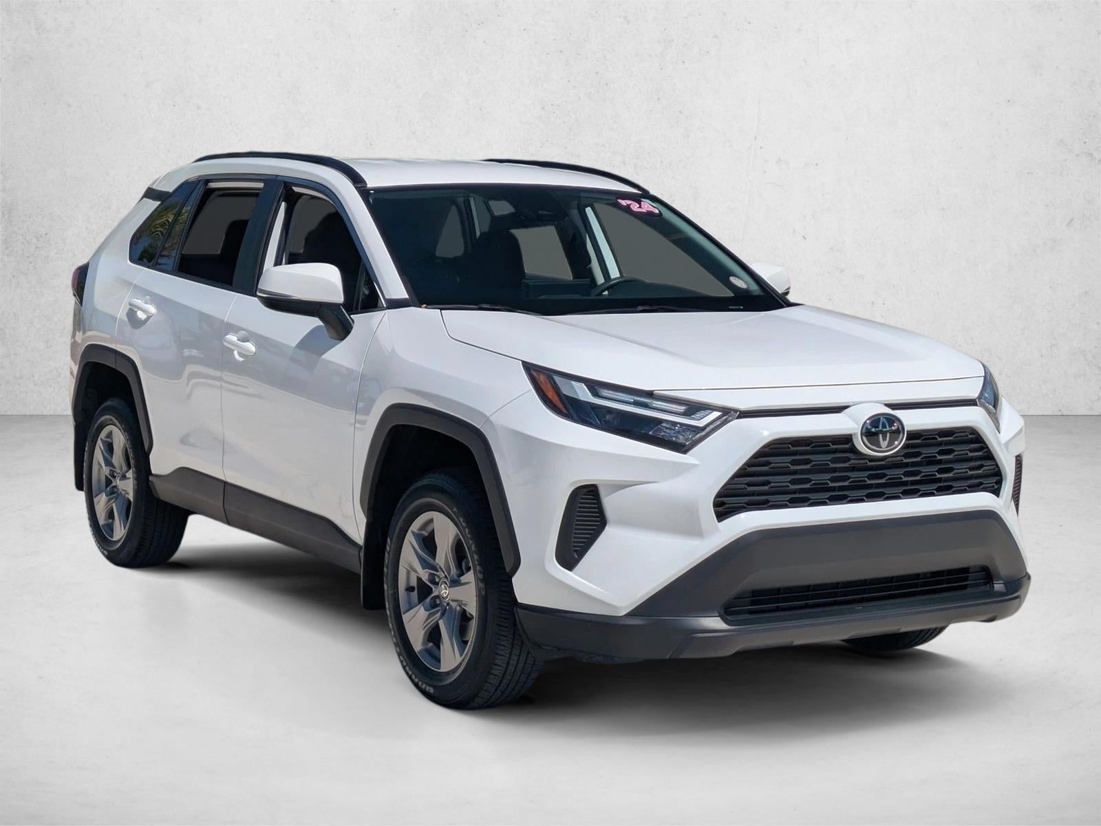 2024 Toyota RAV4 XLE FWD (Natl)