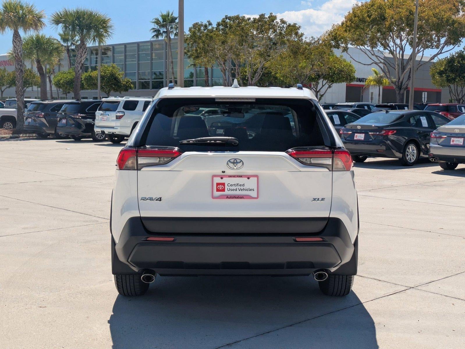 2024 Toyota RAV4 XLE FWD (Natl)