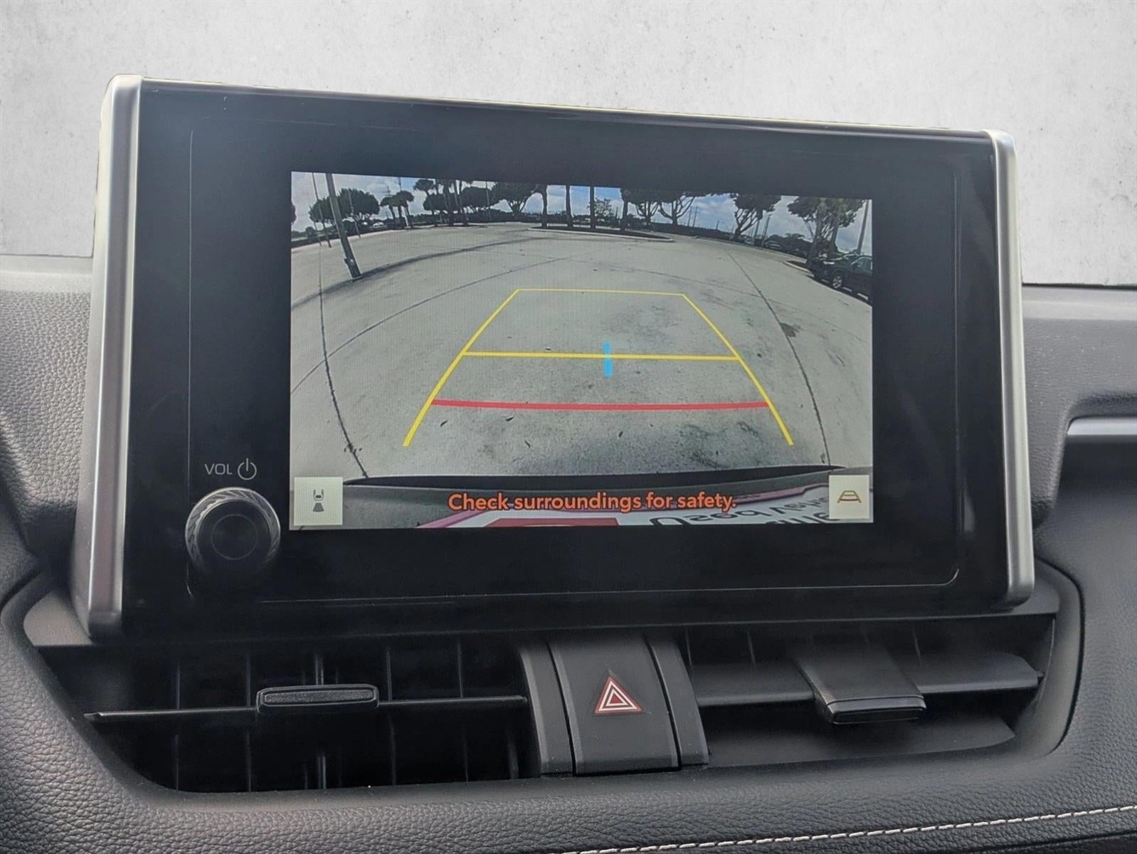 2025 Toyota RAV4 XLE FWD (GS)