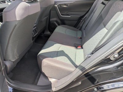 2025 Toyota RAV4 XLE FWD (GS)