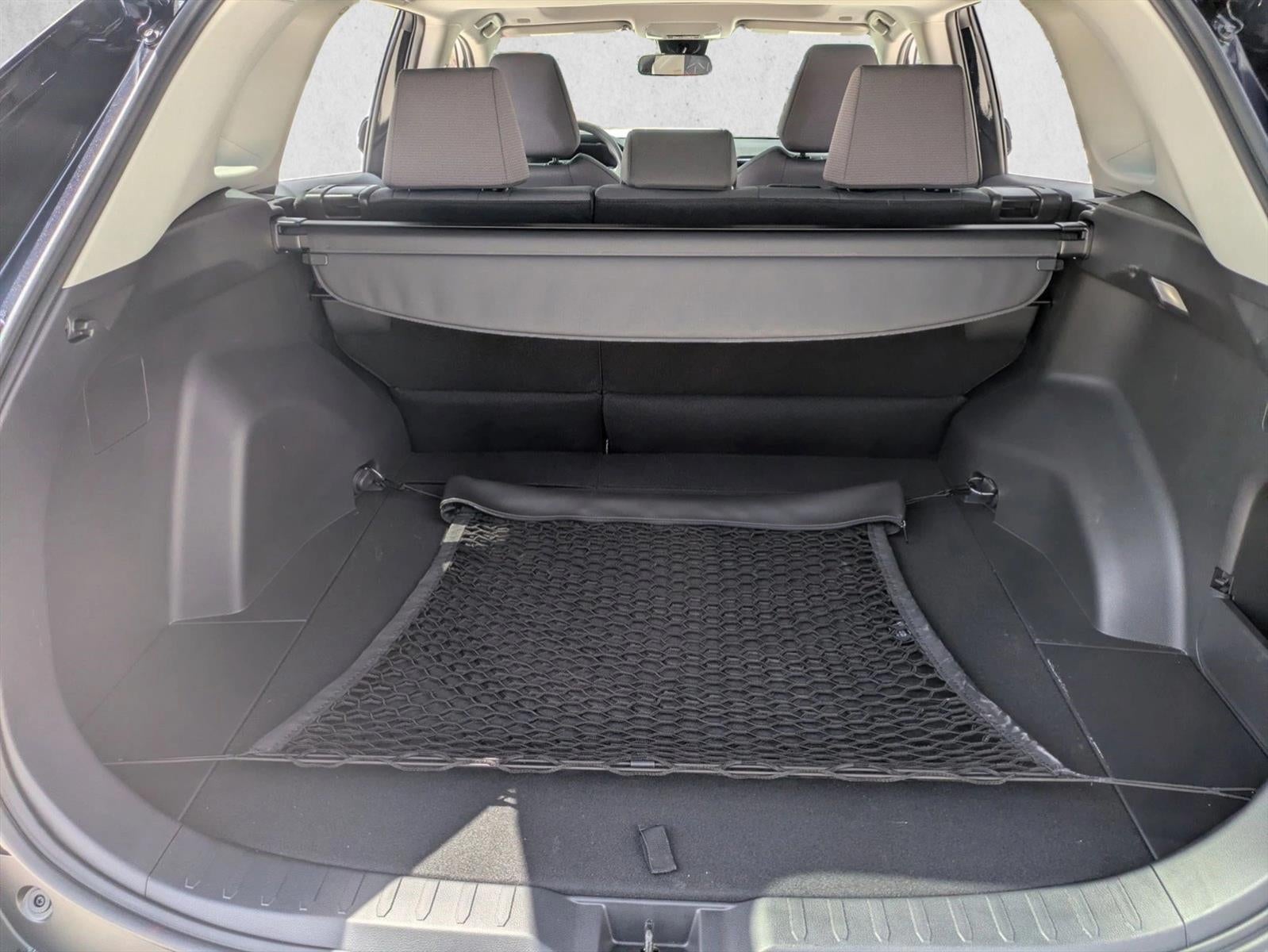 2025 Toyota RAV4 XLE FWD (GS)