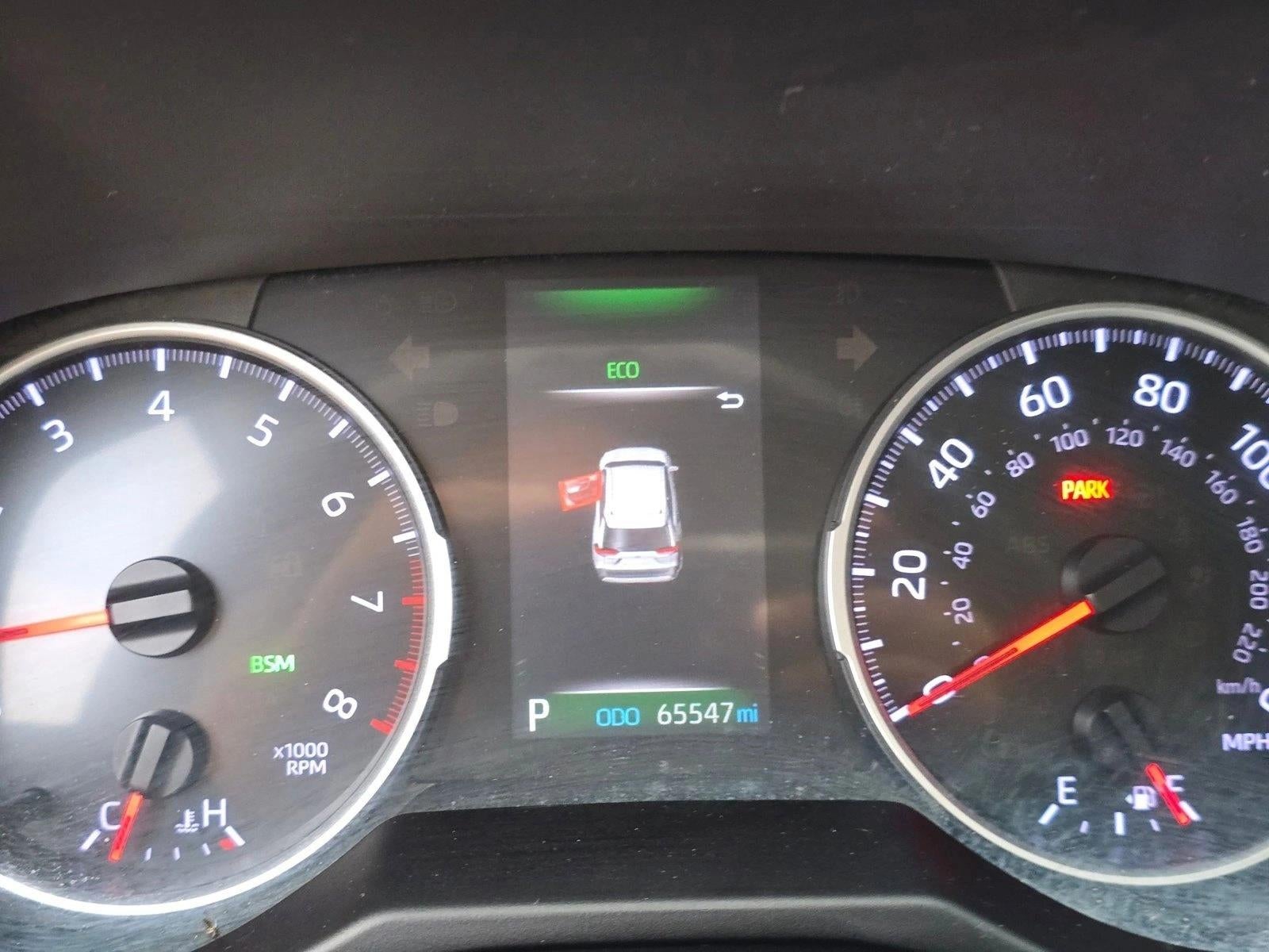 2019 Toyota RAV4 XLE FWD (GS)