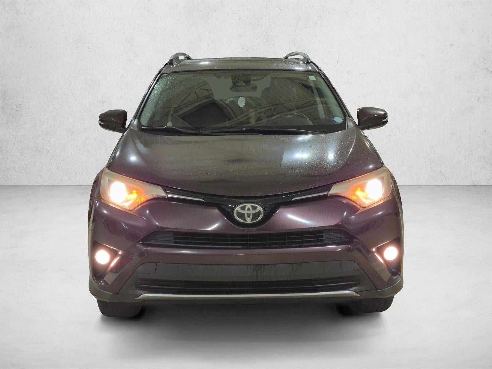 2017 Toyota RAV4 XLE FWD (GS)