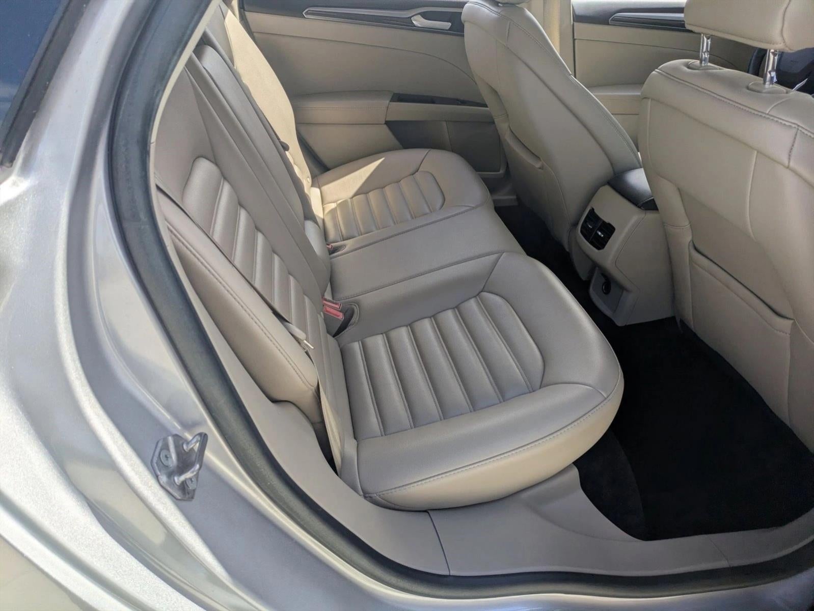 2019 Ford Fusion SEL FWD