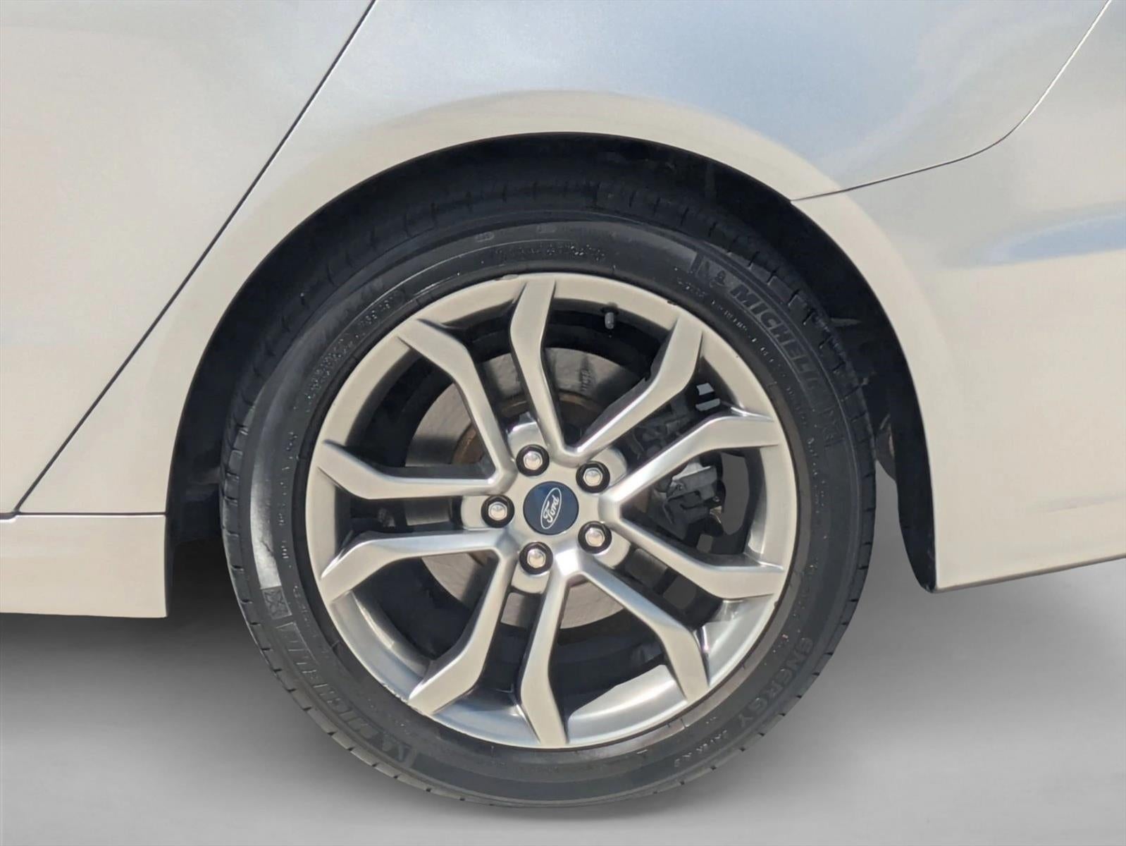 2019 Ford Fusion SEL FWD