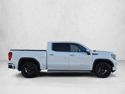 2022 GMC Sierra 1500 Crew Cab Short Box 2-Wheel Drive Denali