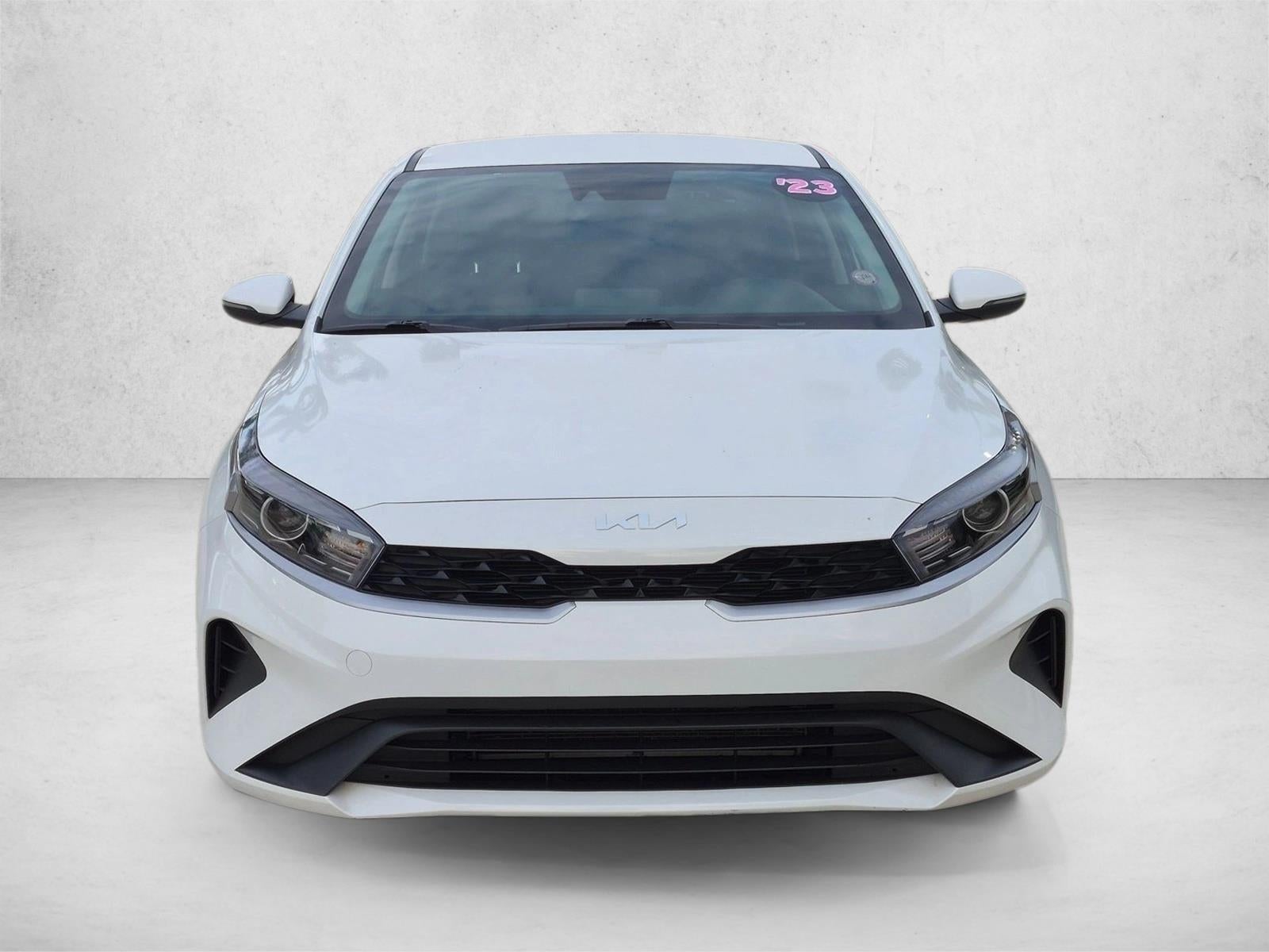 2023 Kia Forte LXS IVT