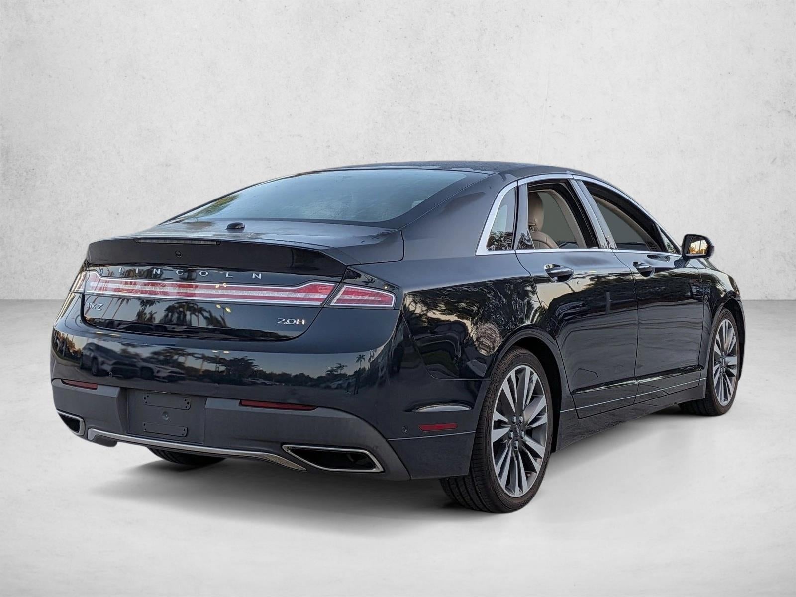 2020 Lincoln MKZ Hybrid Reserve FWD