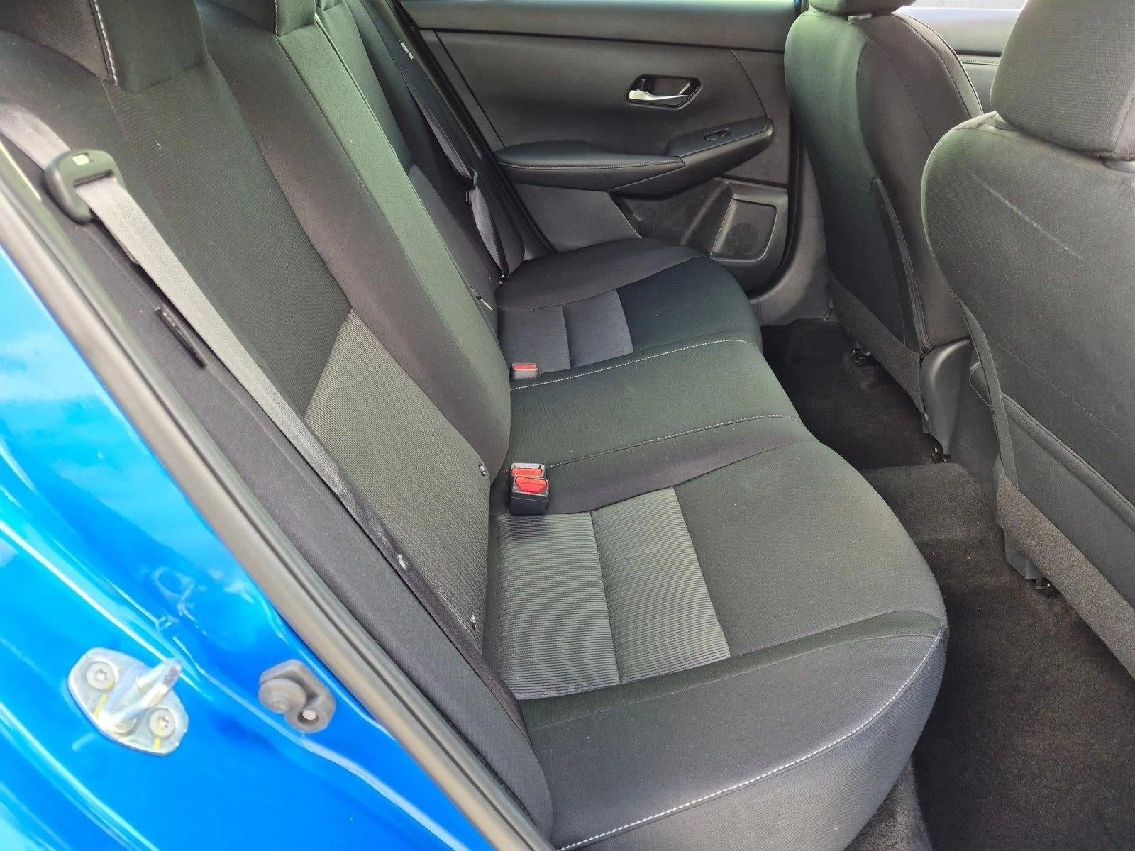 2023 Nissan Sentra SV CVT