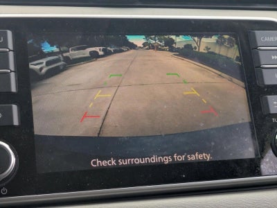 2021 Nissan Versa SV CVT