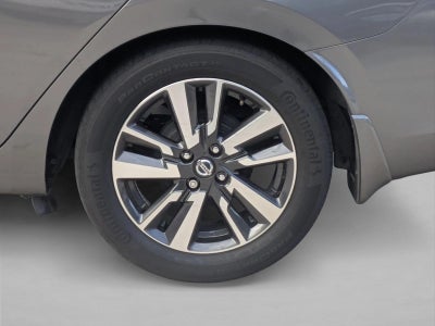 2021 Nissan Versa SV CVT