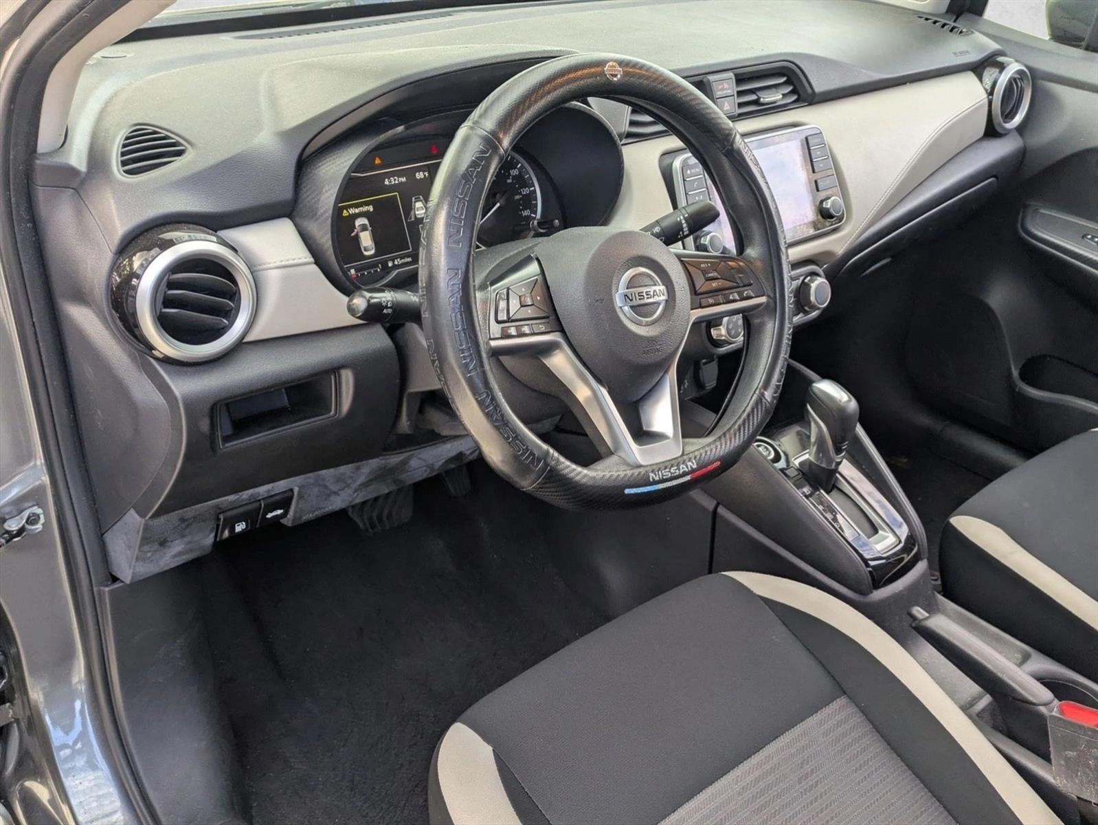 2021 Nissan Versa SV CVT