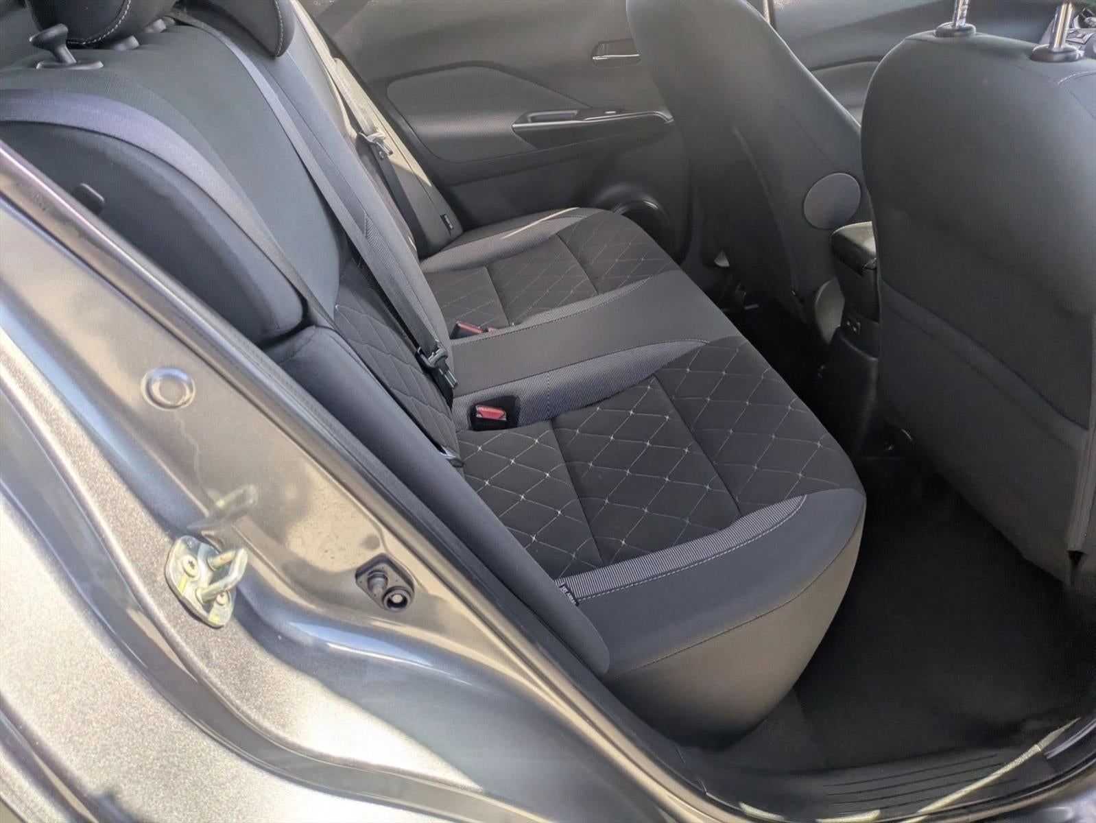 2020 Nissan Kicks SV FWD