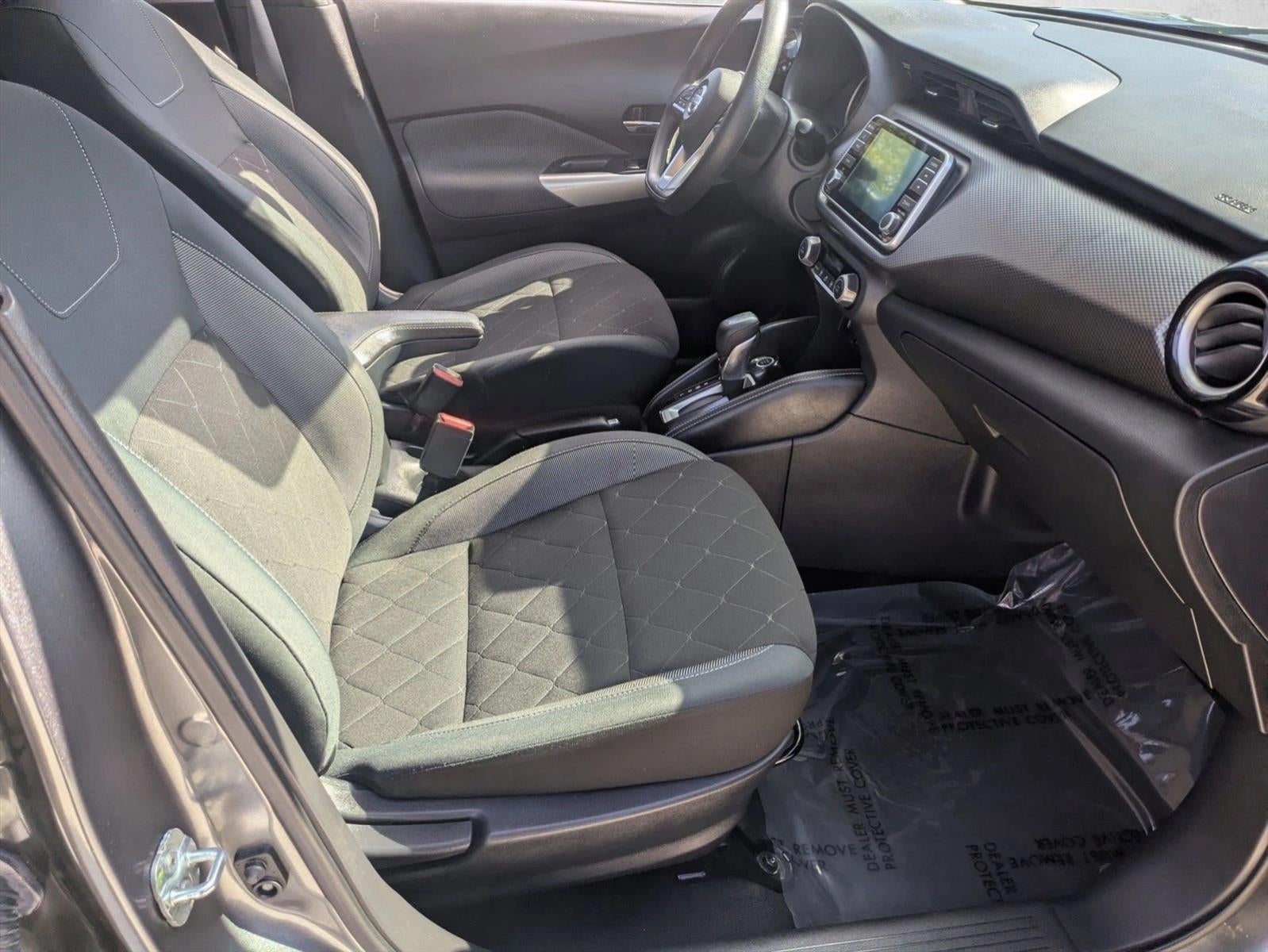 2020 Nissan Kicks SV FWD