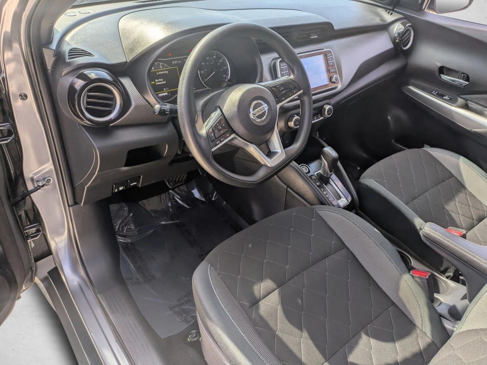 2020 Nissan Kicks SV FWD