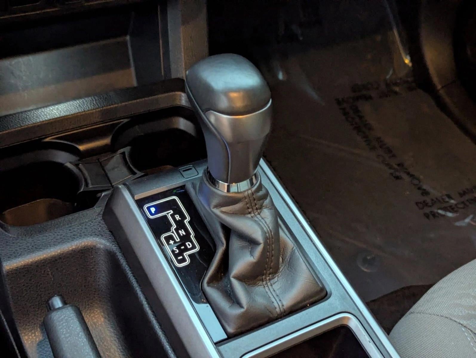 2023 Toyota Tacoma 2WD 2WD SR5 Double Cab 5' Bed V6 AT (GS)