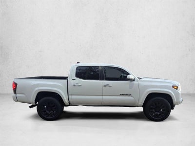 2023 Toyota Tacoma 2WD 2WD SR5 Double Cab 5' Bed V6 AT (GS)