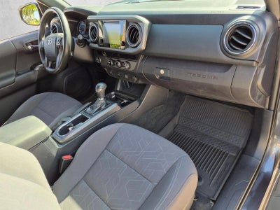 2017 Toyota Tacoma TRD Sport Double Cab 5' Bed V6 4x2 AT (Natl)