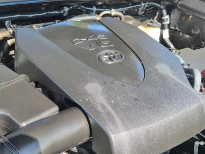 2017 Toyota Tacoma TRD Sport Double Cab 5' Bed V6 4x2 AT (Natl)