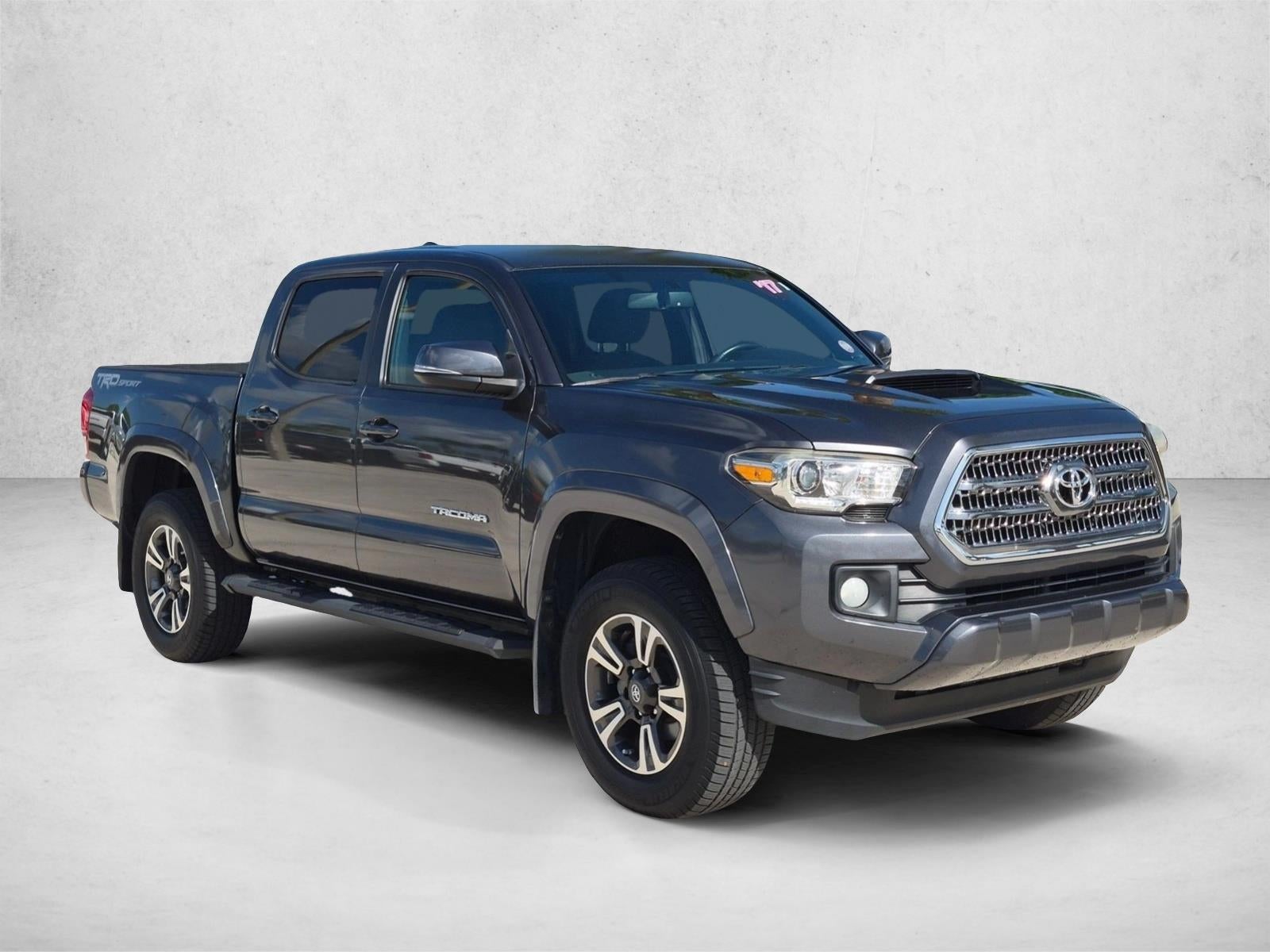2017 Toyota Tacoma TRD Sport Double Cab 5' Bed V6 4x2 AT (Natl)
