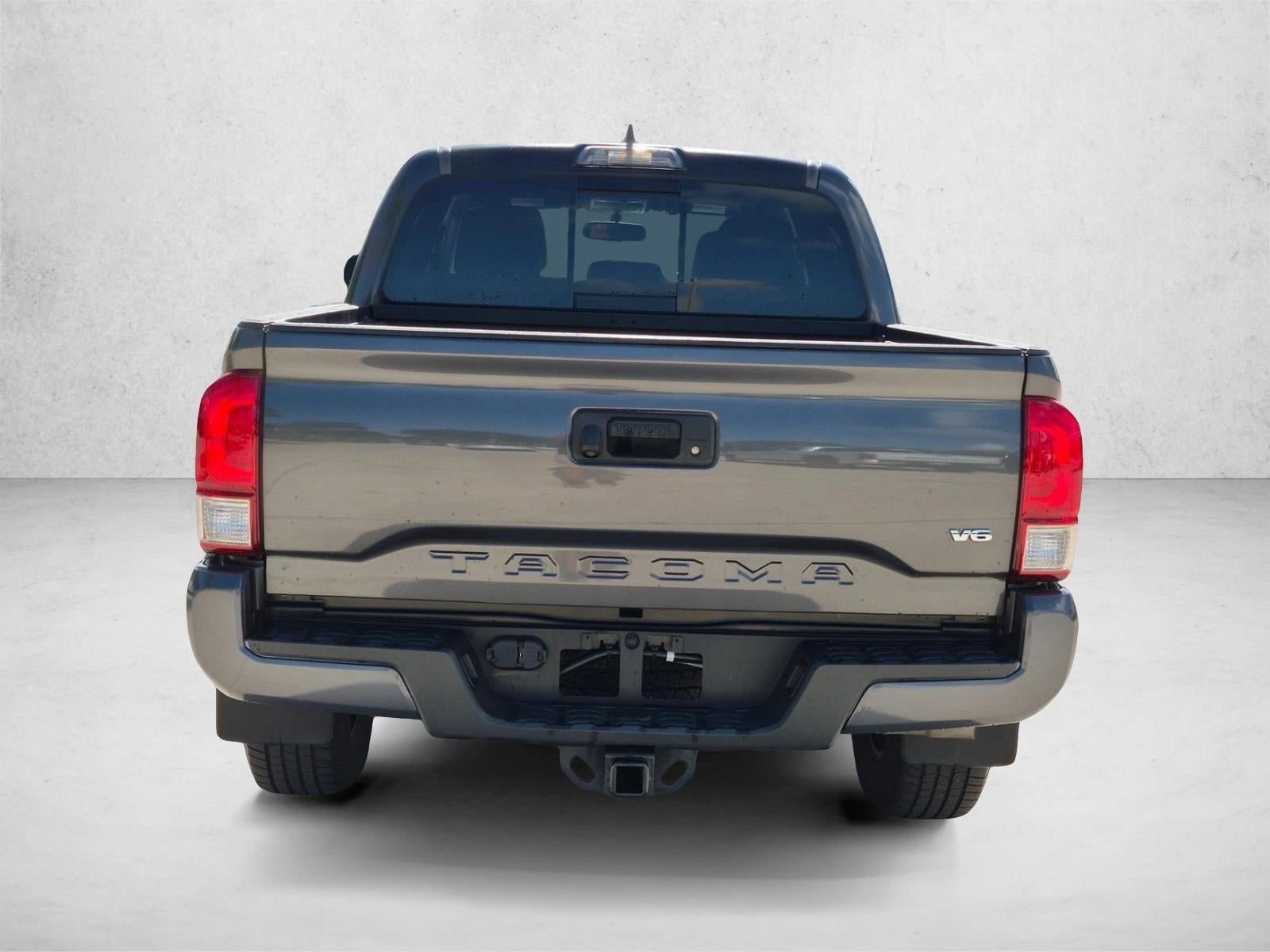 2017 Toyota Tacoma TRD Sport Double Cab 5' Bed V6 4x2 AT (Natl)