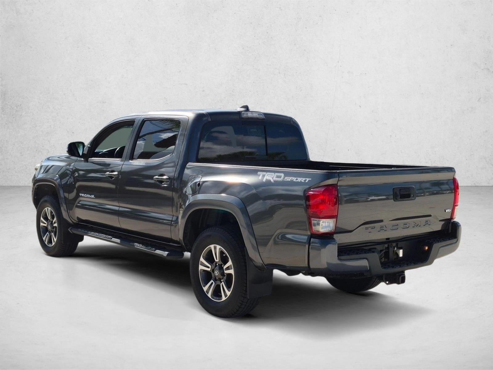 2017 Toyota Tacoma TRD Sport Double Cab 5' Bed V6 4x2 AT (Natl)