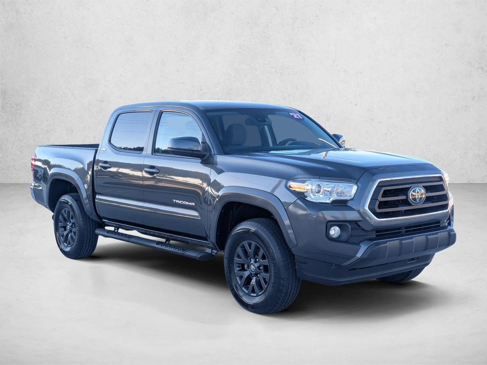2021 Toyota Tacoma 2WD 2WD SR5 Double Cab 5' Bed V6 AT (GS)