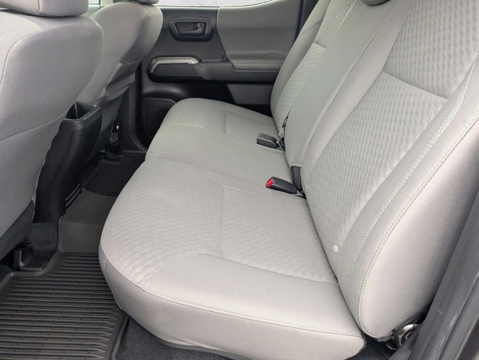 2022 Toyota Tacoma 2WD 2WD SR5 Double Cab 5' Bed V6 AT (GS)