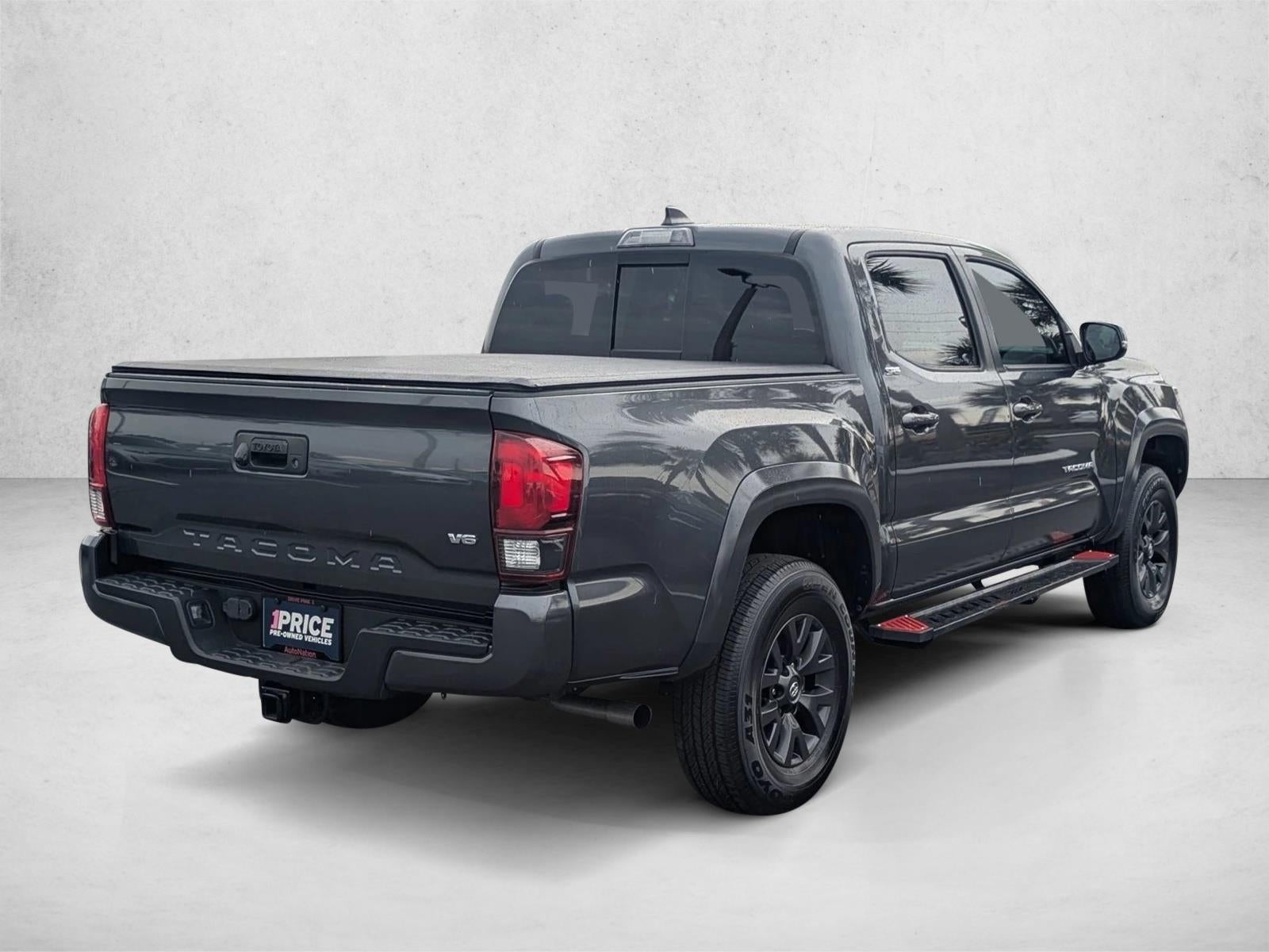 2022 Toyota Tacoma 2WD 2WD SR5 Double Cab 5' Bed V6 AT (GS)