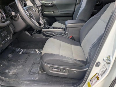 2022 Toyota Tacoma 2WD 2WD TRD Off Road Double Cab 5' Bed V6 AT (Natl)