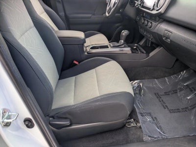 2022 Toyota Tacoma 2WD 2WD TRD Off Road Double Cab 5' Bed V6 AT (Natl)