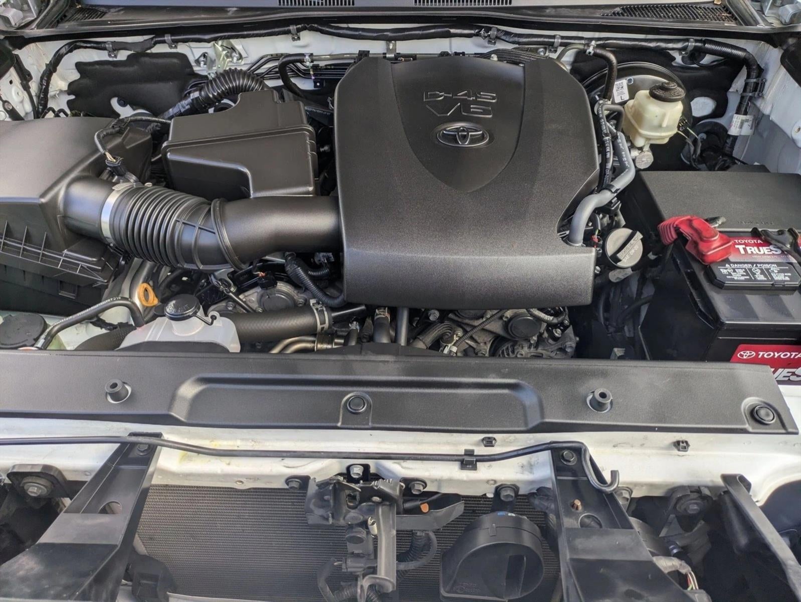 2022 Toyota Tacoma 2WD 2WD TRD Off Road Double Cab 5' Bed V6 AT (Natl)