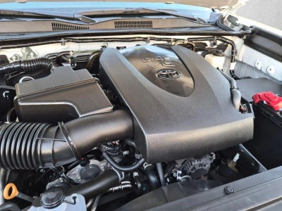 2023 Toyota Tacoma 2WD 2WD SR5 Double Cab 5' Bed V6 AT (GS)