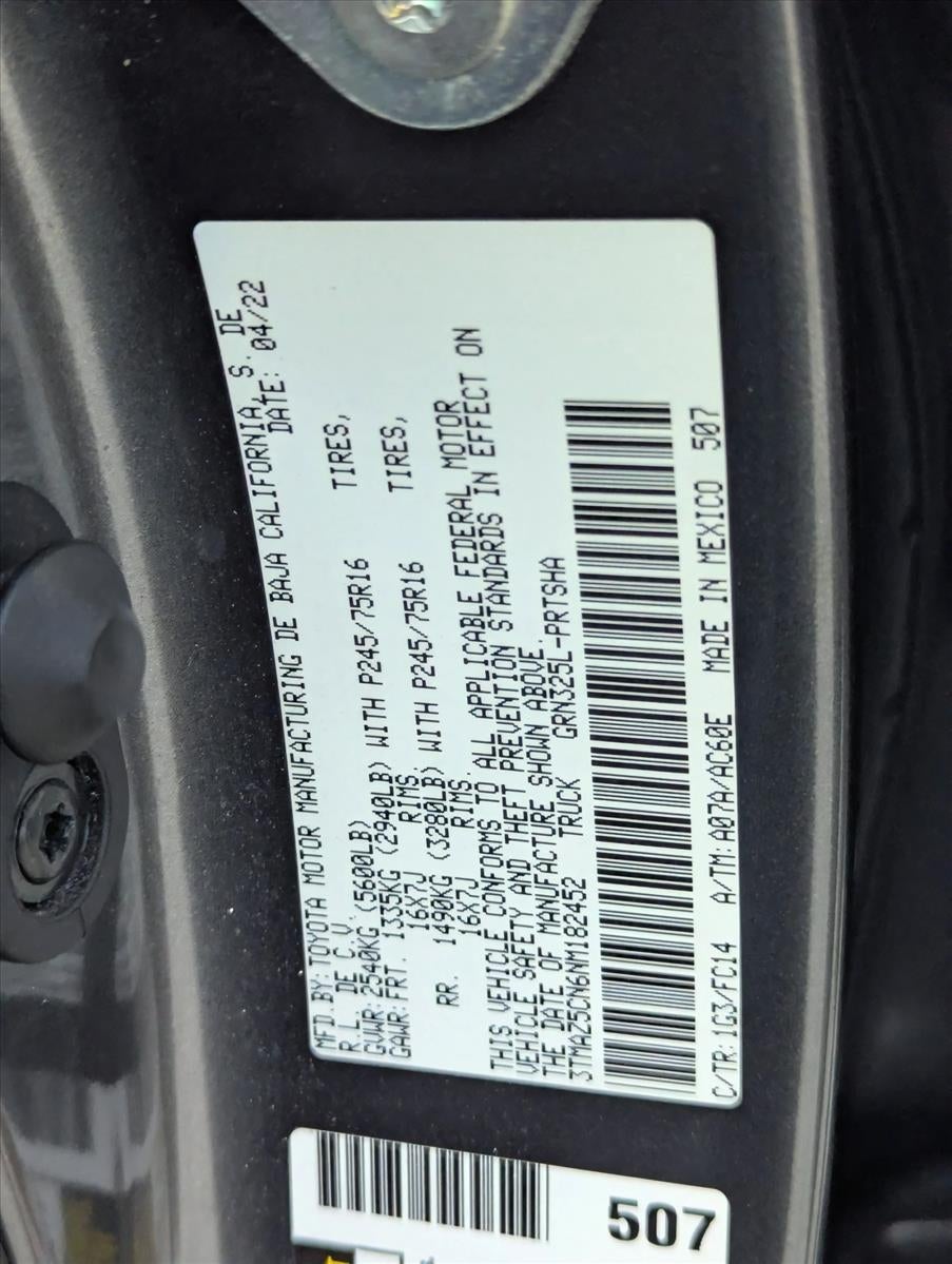 2022 Toyota Tacoma 2WD 2WD SR5 Double Cab 5' Bed V6 AT (GS)
