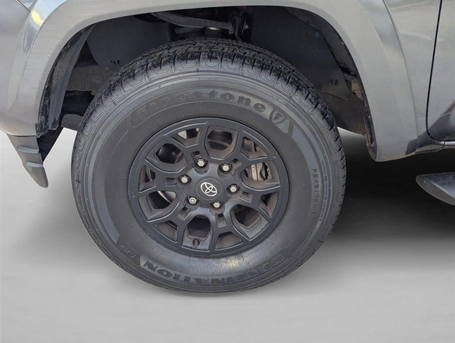 2022 Toyota Tacoma 2WD 2WD SR5 Double Cab 5' Bed V6 AT (GS)