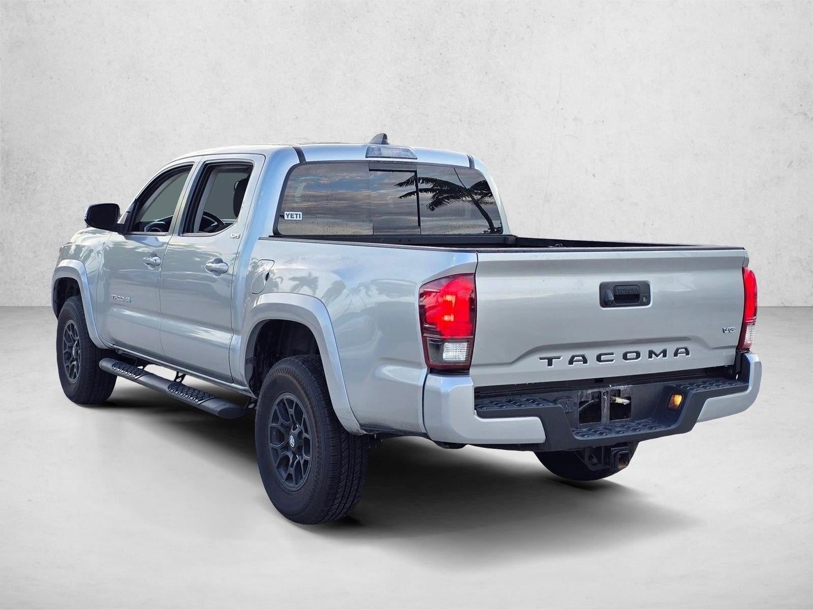 2022 Toyota Tacoma 2WD 2WD SR5 Double Cab 5' Bed V6 AT (GS)