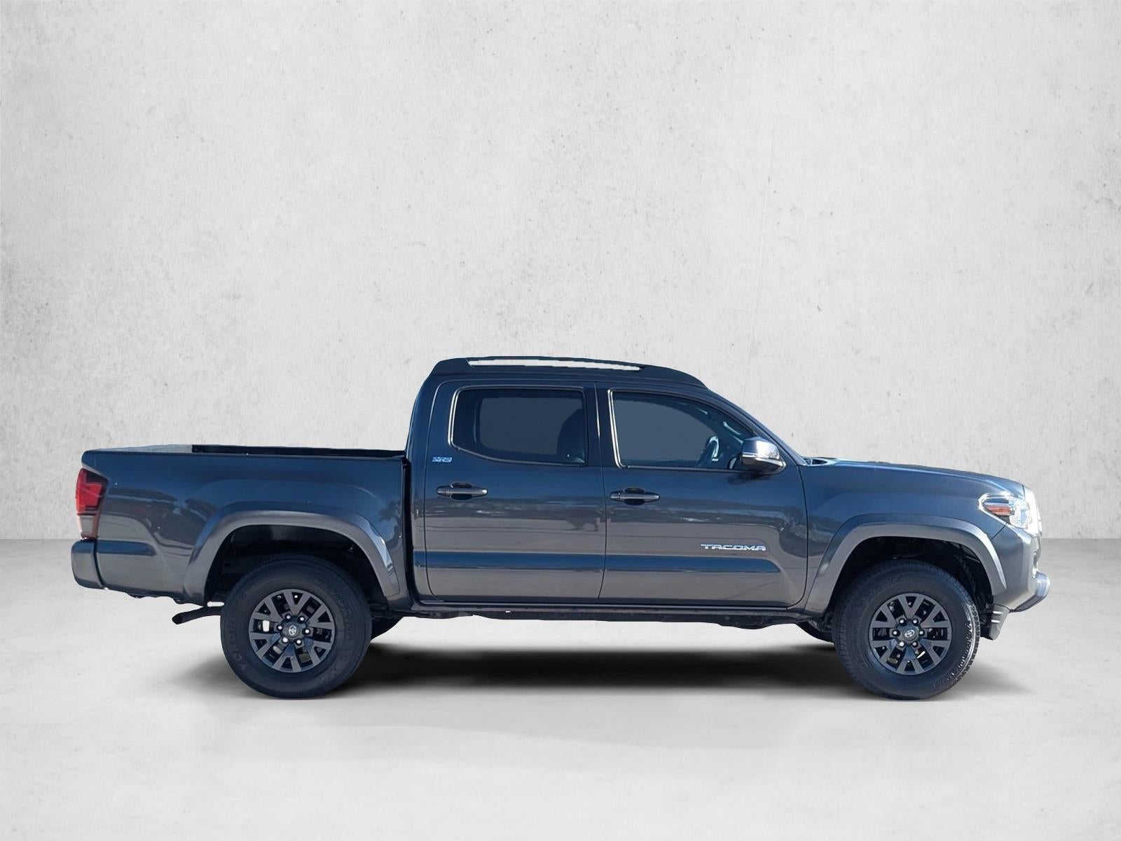 2022 Toyota Tacoma 2WD 2WD SR5 Double Cab 5' Bed V6 AT (GS)