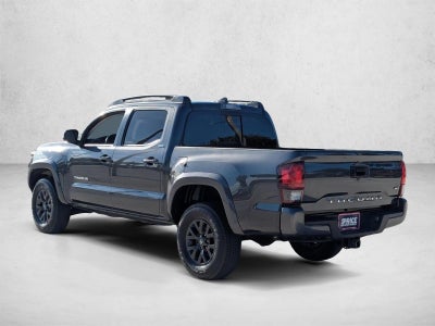 2022 Toyota Tacoma 2WD 2WD SR5 Double Cab 5' Bed V6 AT (GS)