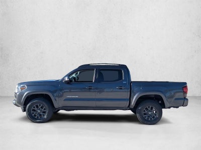 2022 Toyota Tacoma 2WD 2WD SR5 Double Cab 5' Bed V6 AT (GS)