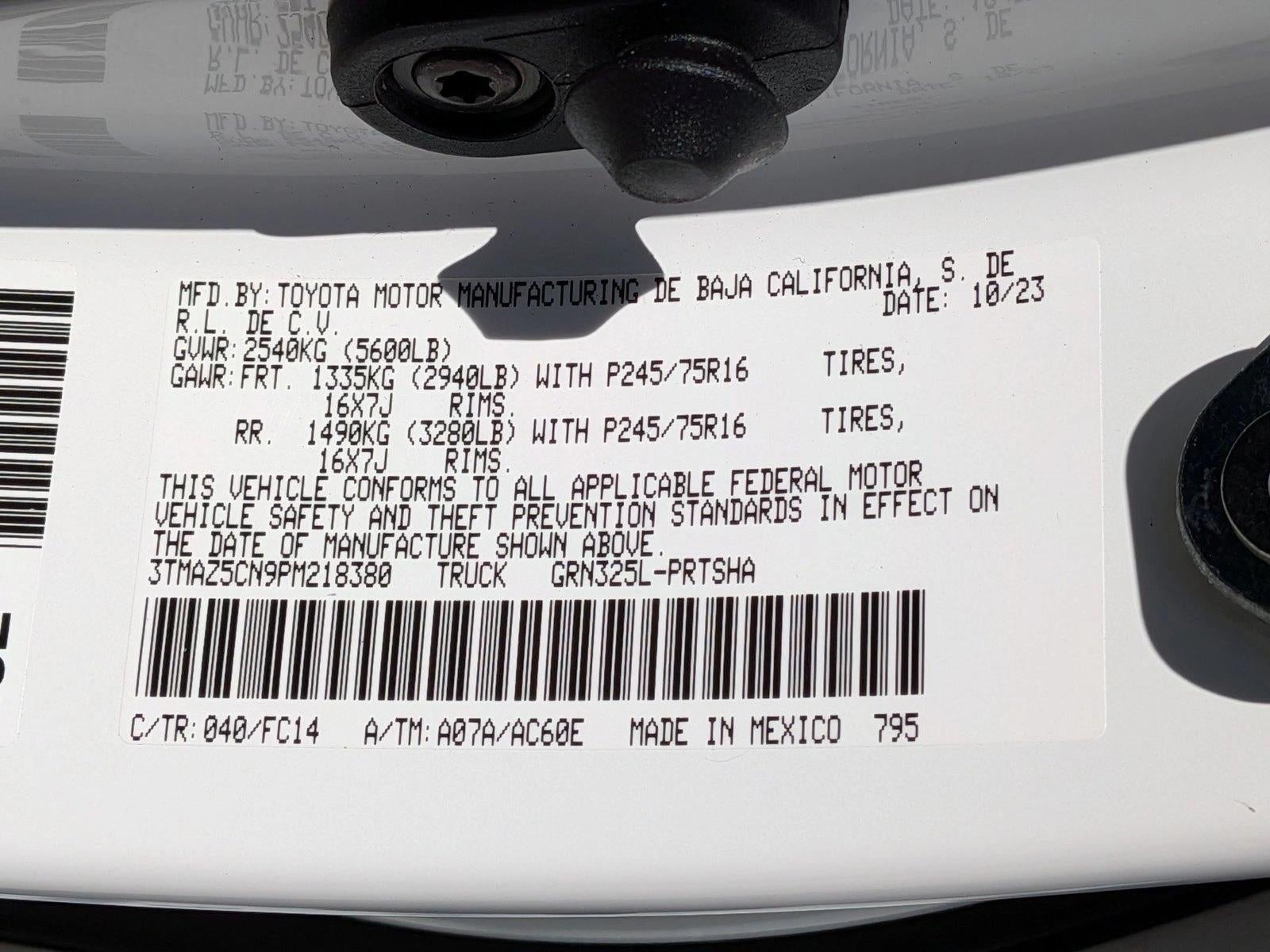 2023 Toyota Tacoma 2WD 2WD SR5 Double Cab 5' Bed V6 AT (GS)