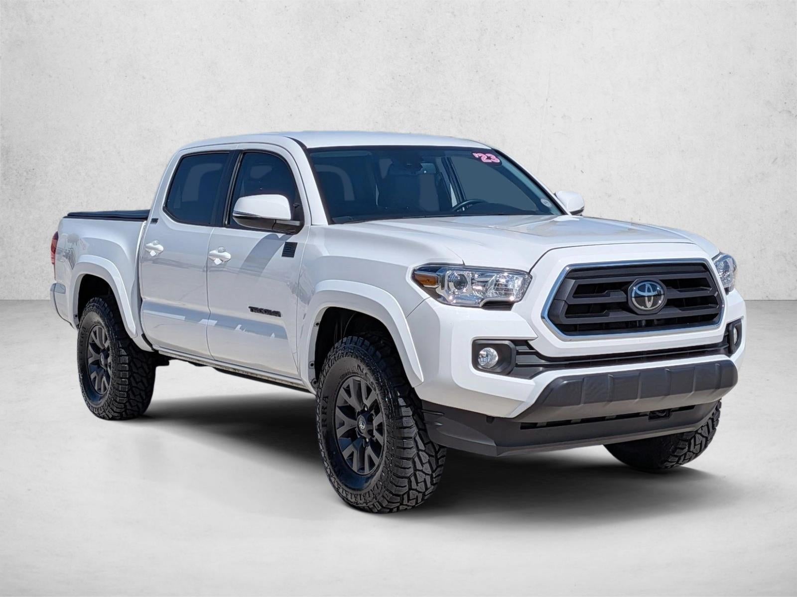 2023 Toyota Tacoma 2WD 2WD SR5 Double Cab 5' Bed V6 AT (GS)