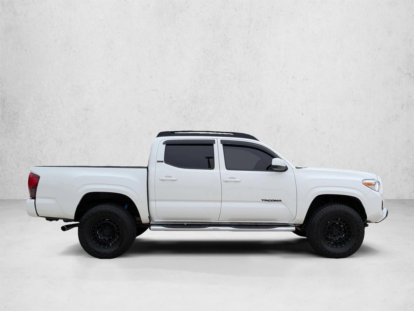 2022 Toyota Tacoma 4WD 4WD SR Double Cab 5' Bed V6 AT (Natl)