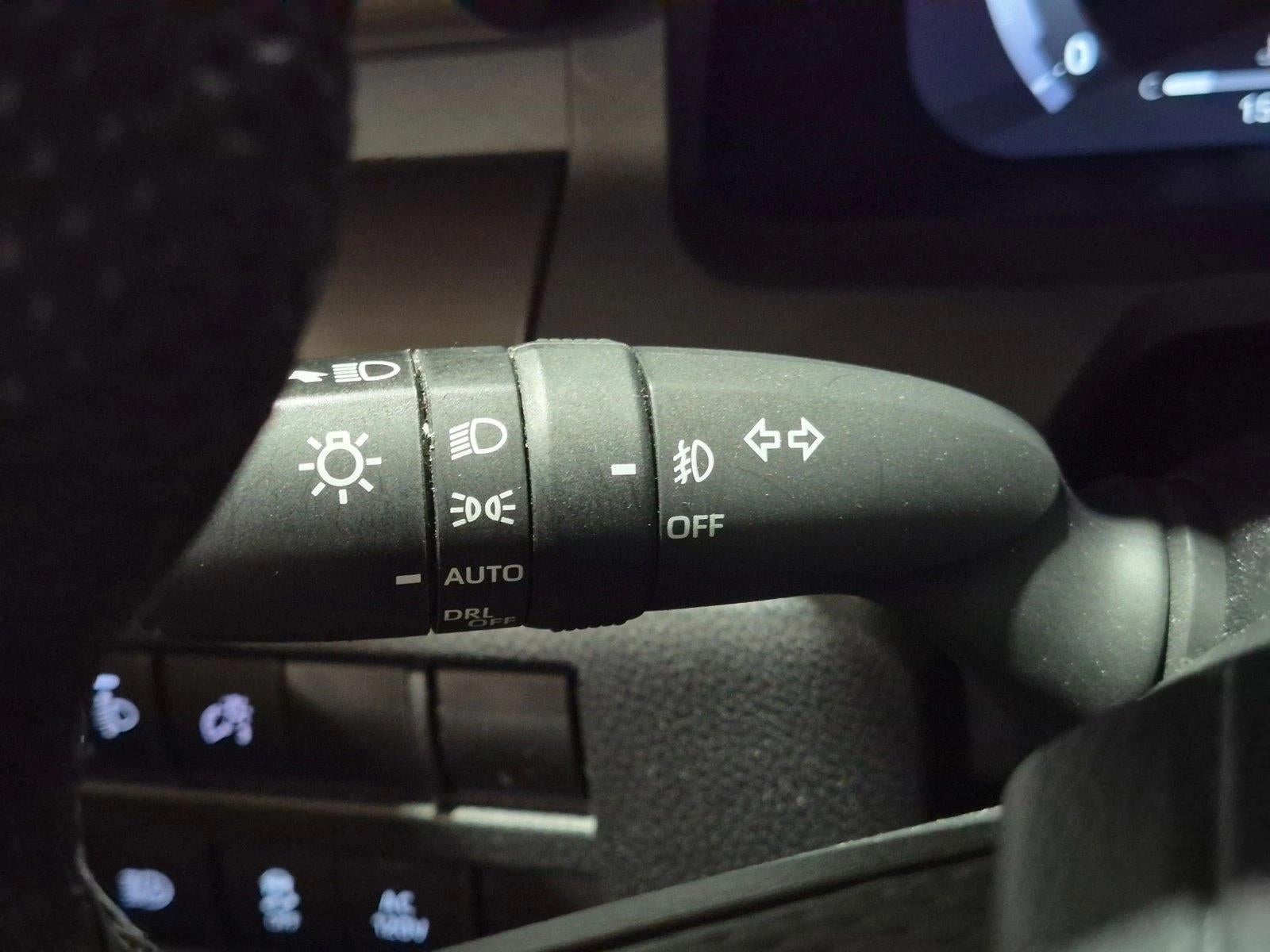 2024 Toyota Tacoma 2WD 2WD TRD Sport Double Cab 5' Bed AT (Natl)