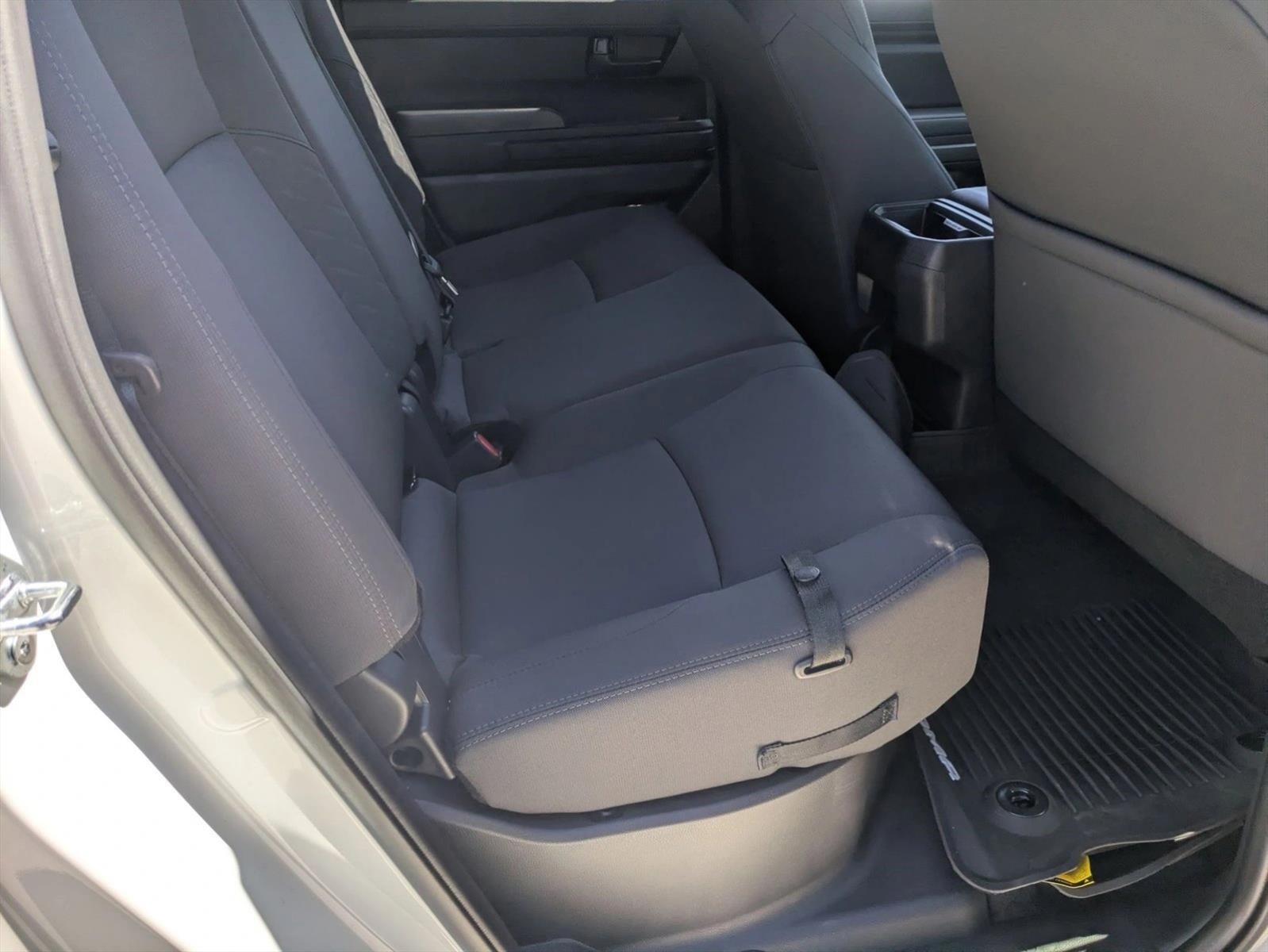 2026 Toyota Tacoma 2WD 2WD SR5 Double Cab 5' Bed AT (SE)