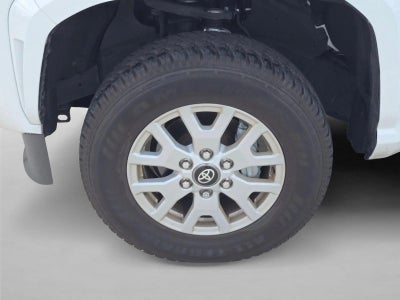 2024 Toyota Tacoma 2WD 2WD SR5 Double Cab 5' Bed AT (SE)