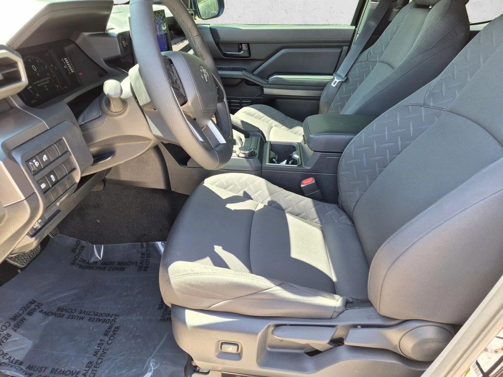 2025 Toyota Tacoma 4WD 4WD SR5 Double Cab 5' Bed AT (GS)