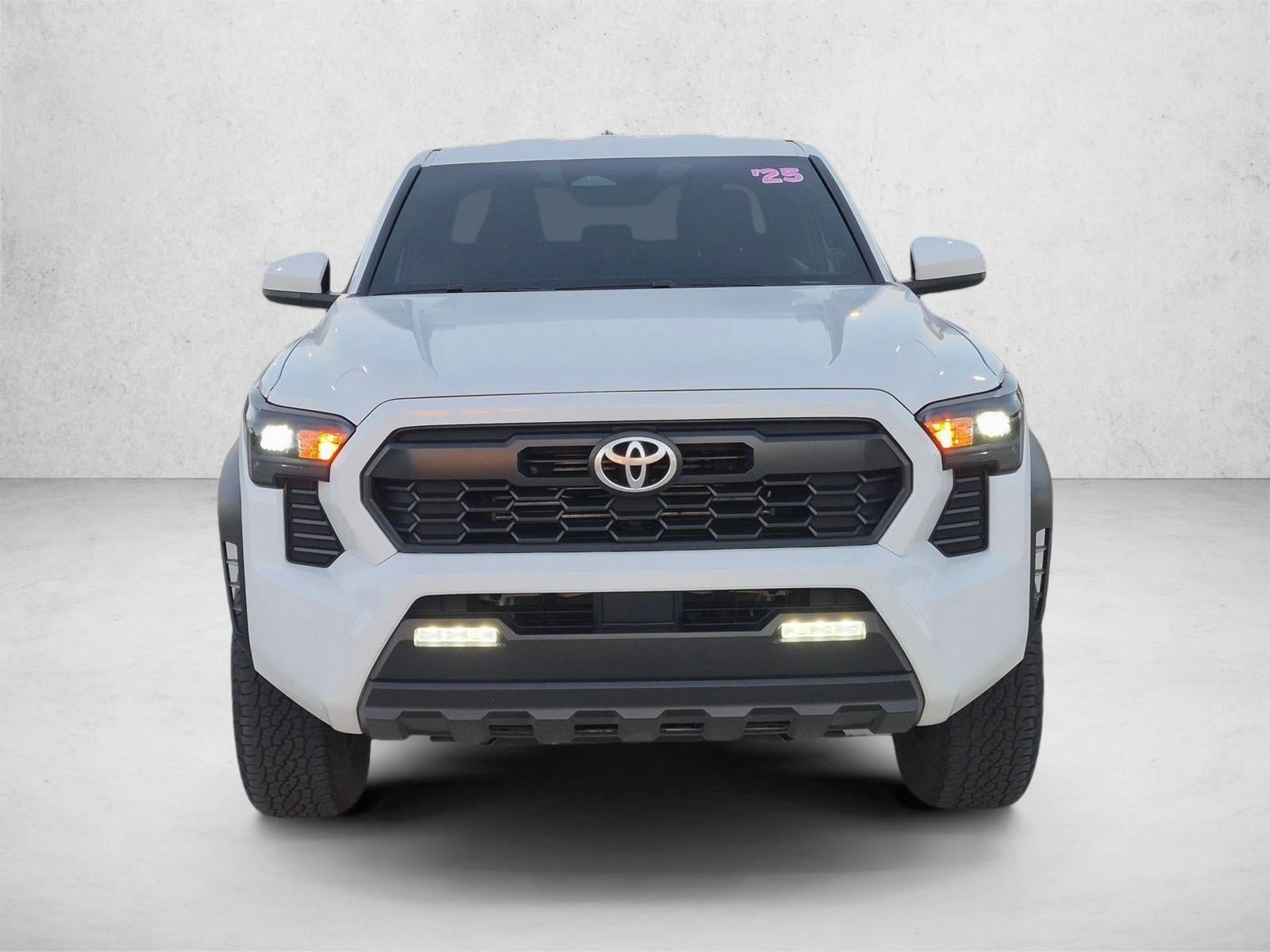 2025 Toyota Tacoma 4WD 4WD TRD Off Road Double Cab 5' Bed AT (Natl)