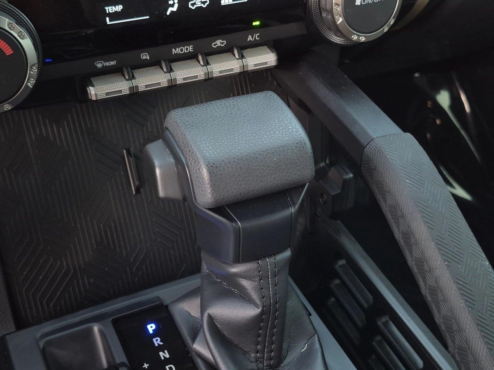 2025 Toyota Tacoma 4WD 4WD SR5 Double Cab 5' Bed AT (GS)