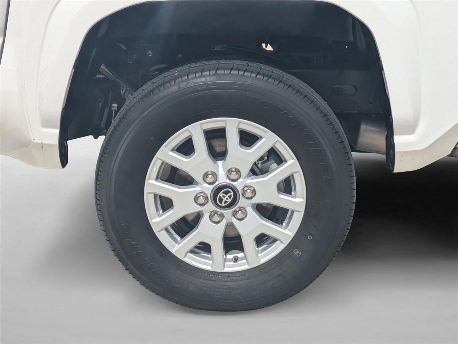 2024 Toyota Tacoma 4WD 4WD SR5 Double Cab 5' Bed AT (GS)