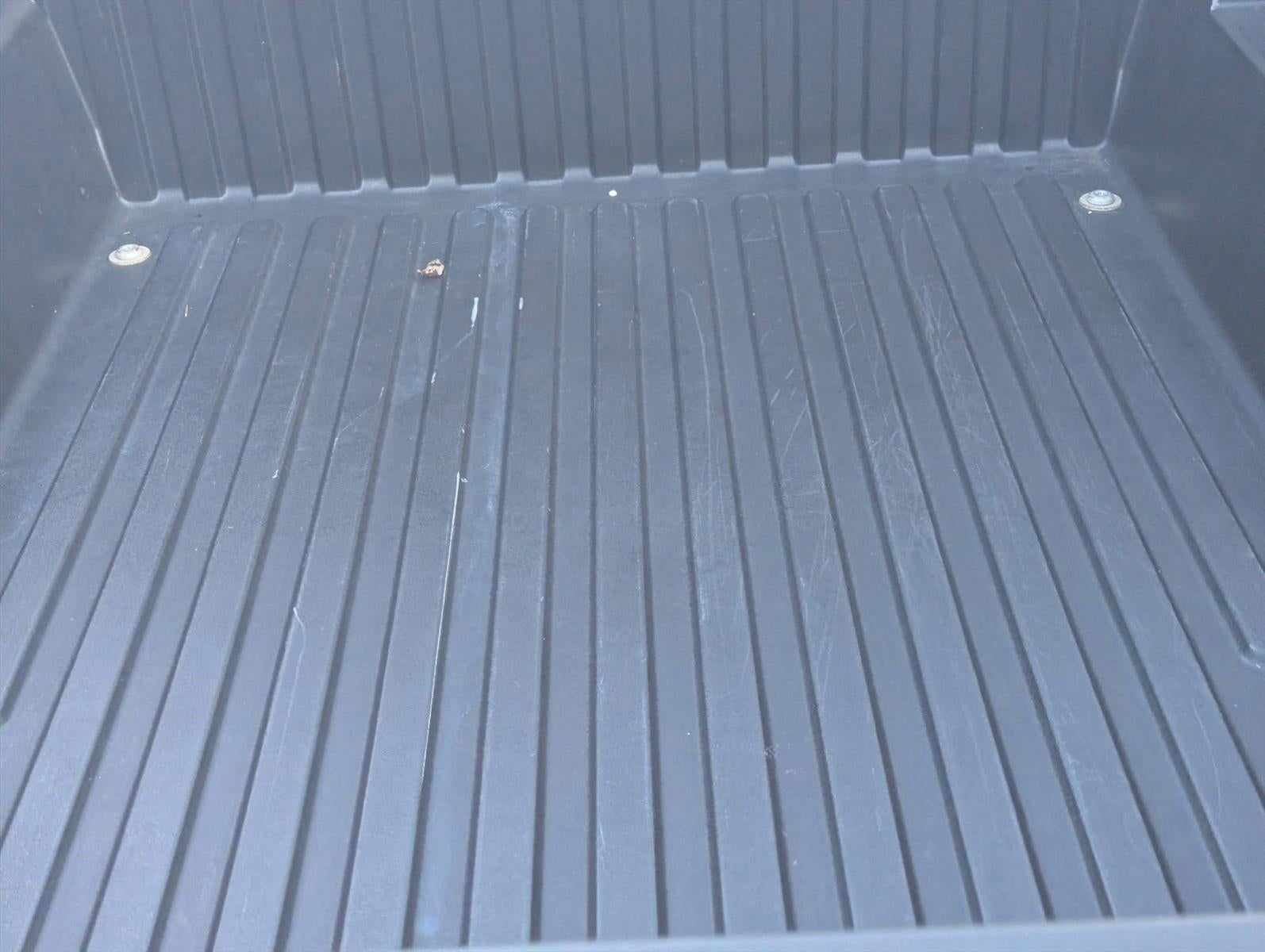 2023 Toyota Tacoma 2WD 2WD SR5 Double Cab 5' Bed V6 AT (GS)